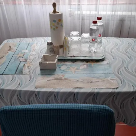 アパート Sunset コンスタンツァ